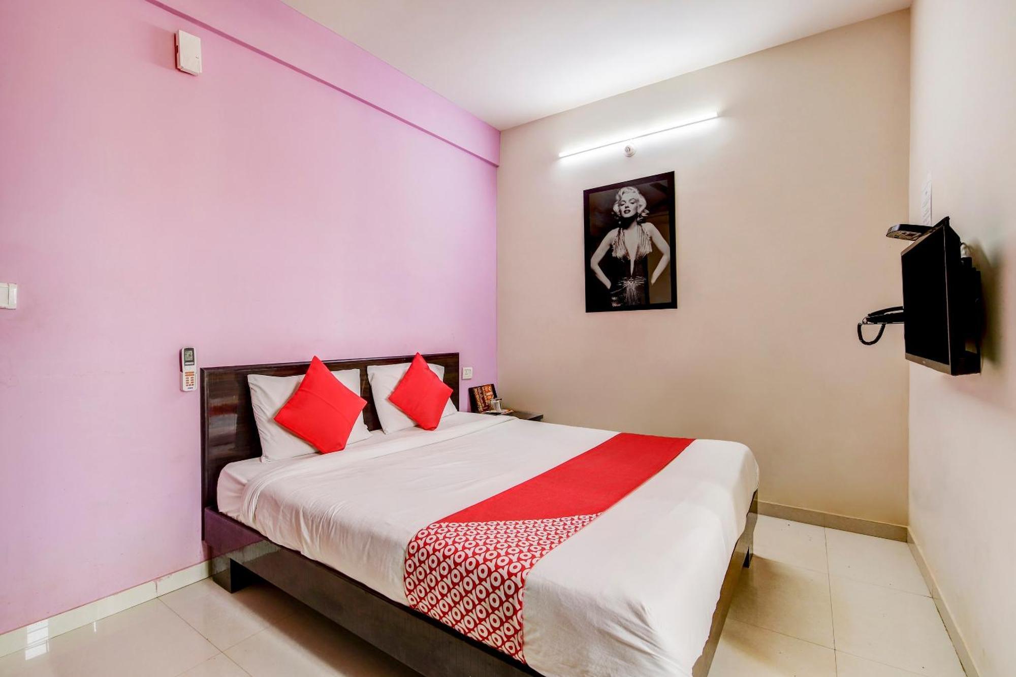 Hotel O Manu Residency Бангалор Экстерьер фото