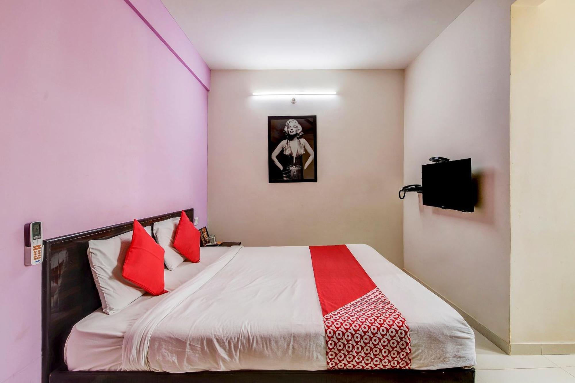 Hotel O Manu Residency Бангалор Экстерьер фото